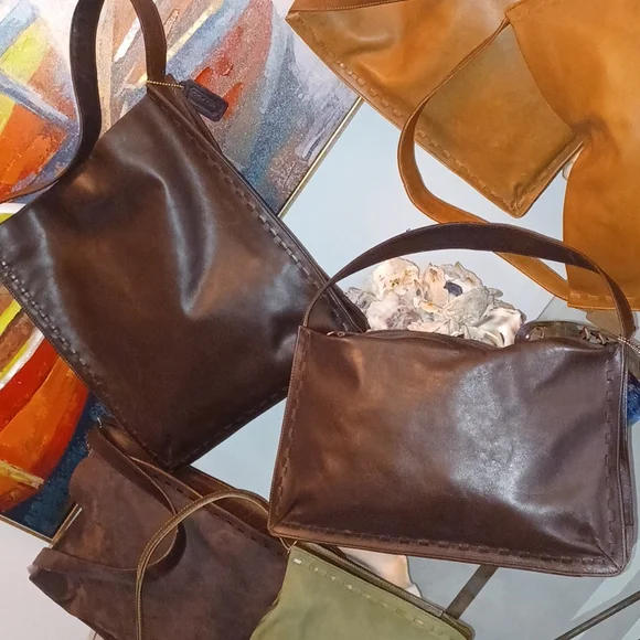 ONLY 1 LEFT RARE Vintage Coach WEST END HOBO BAGS in my Closet Visit @lorac2015
